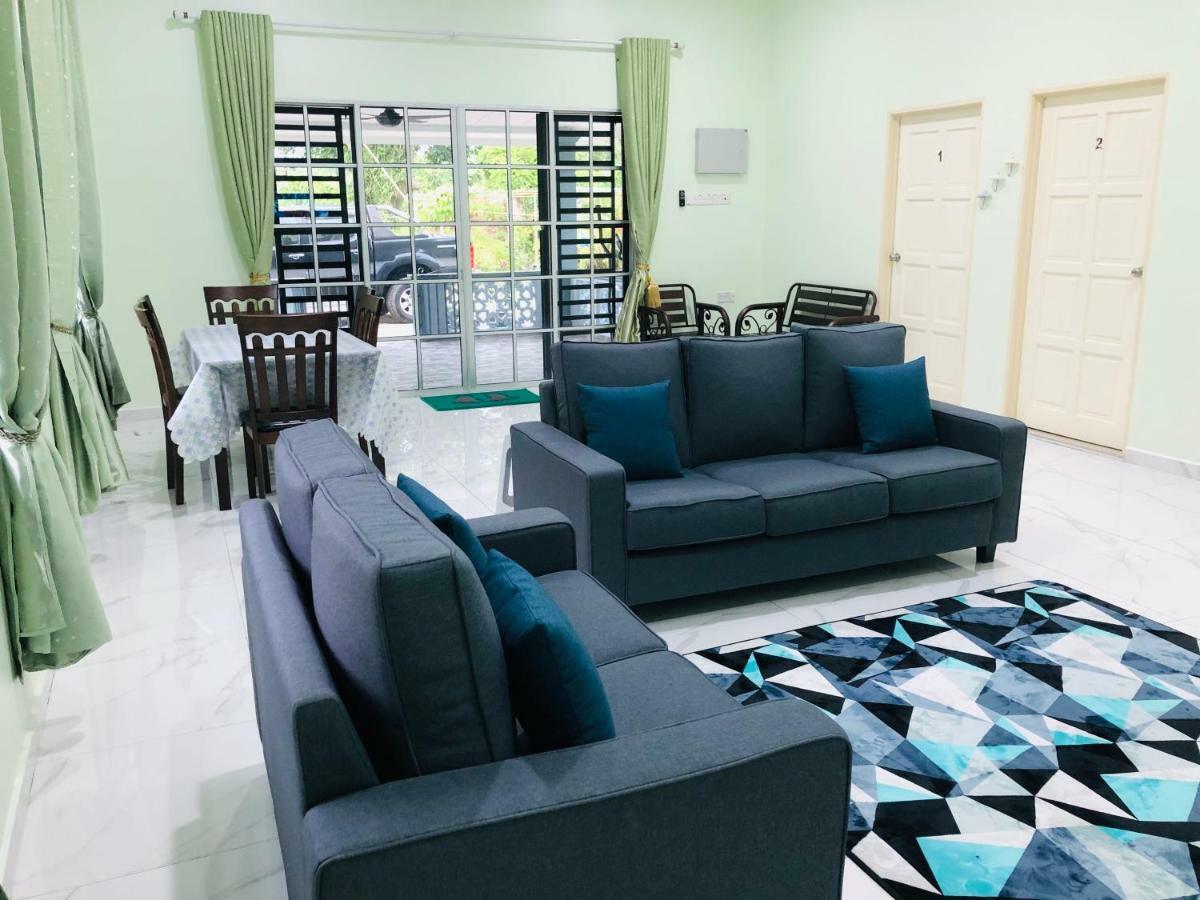 Atocha Homestay - Terong@Taiping Kampong Salak エクステリア 写真
